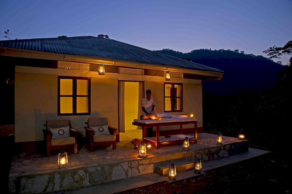 Sanctuary Gorilla Forest Camp Hotel Ntungamo  Екстериор снимка