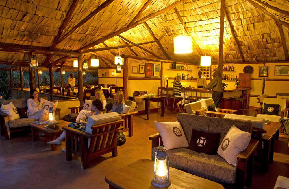 Sanctuary Gorilla Forest Camp Hotel Ntungamo  Екстериор снимка